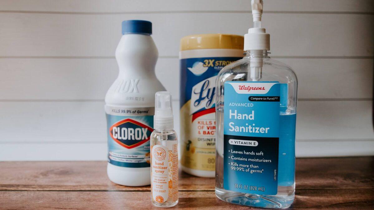 Jak czyścić i dezynfekować dom, aby zachować zdrowie i higienę