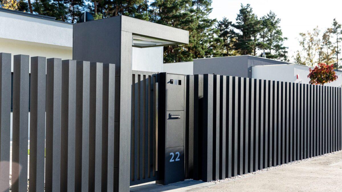 Zalety ogrodzeń aluminiowych — praktyczne i estetyczne rozwiązania